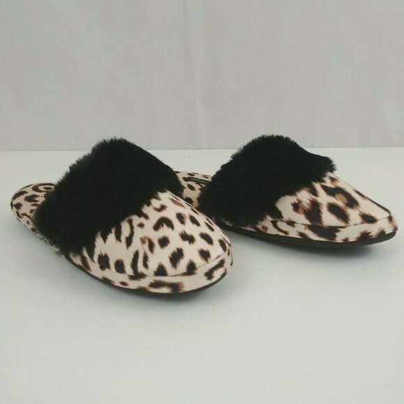 Victoria Secret Champagne Leopard Slippers Size Small 8 Never Worn - Picture 1 of 10
